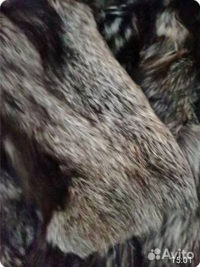 Шуба натуральная из чернобурой лисы