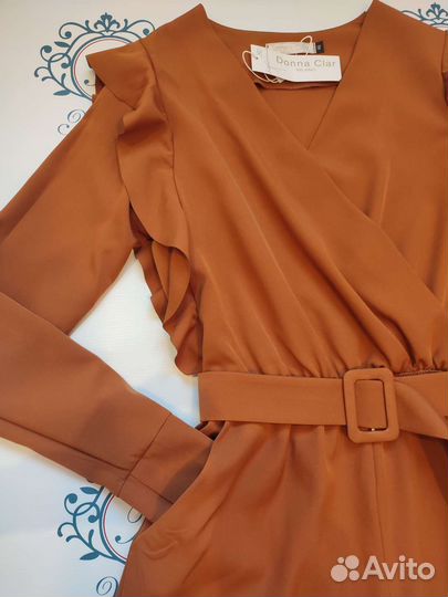 Роскошный Комбинезон длинный рукав с воланами 48