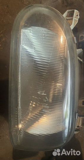 Фара Vw vento