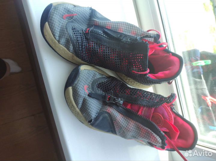 Nike pg 4