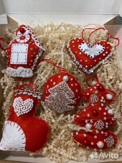 Набор елочных игрушек из фетра ручной работы