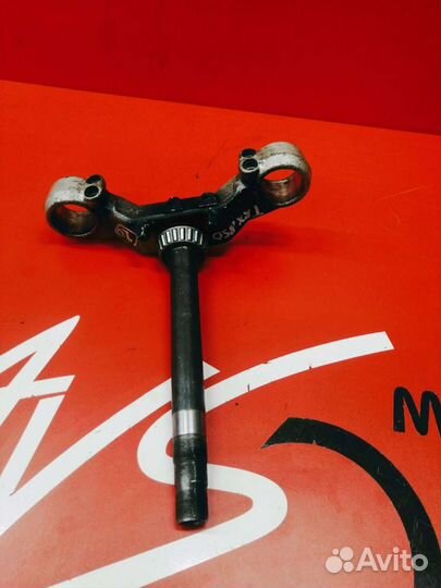 Нижняя траверса Yamaha TRX850 95-99