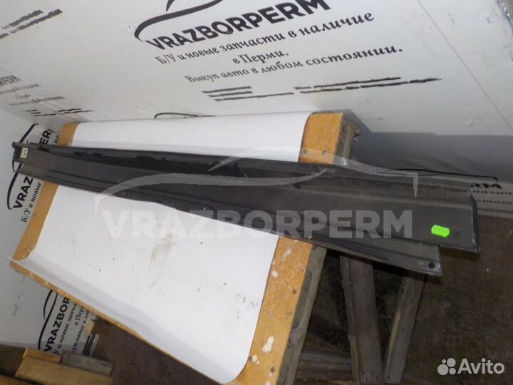 Накладка порога (наружная) LADA