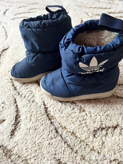 Дутики adidas