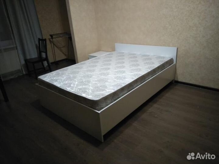 Кровать 1200х2000