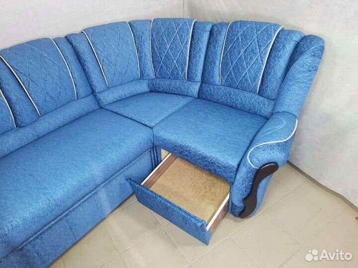 Угловой диван