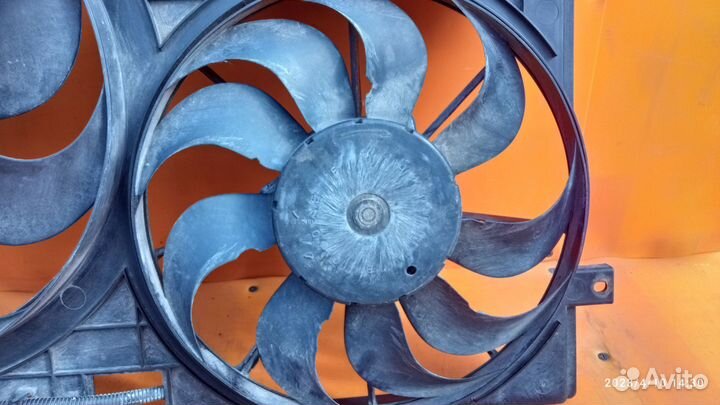 Вентилятор радиатора для Volkswagen Polo 2001-2006