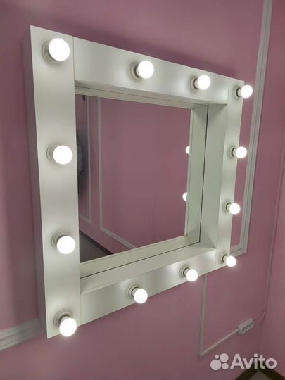 Зеркало с подсветкой