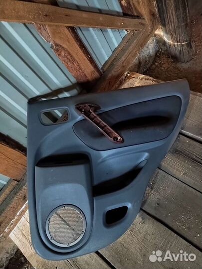 Toyota rav 4 обшивки