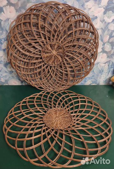 Плетенные корзины и панно из лозы