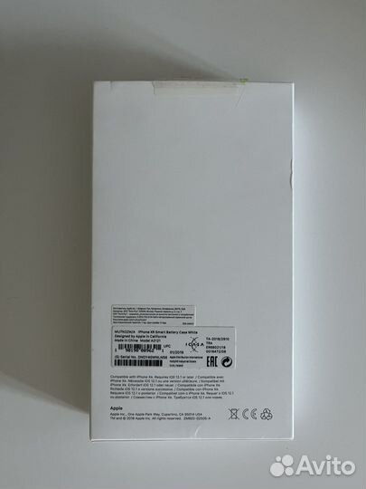 Чехол Smart Battery Case для iPhone XR б/у