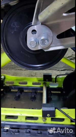 Продам снегоход Arctic cat M800