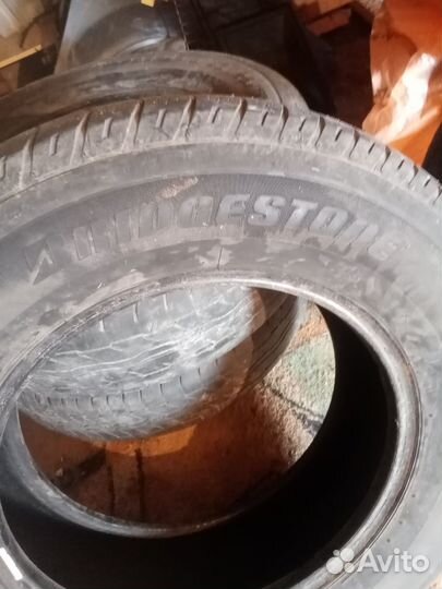 Bridgestone Dueler H/T 687 225/70 R16 102D