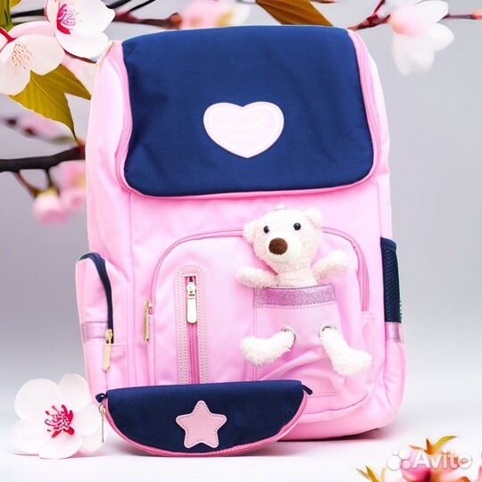 Рюкзак детский для девочки с игрушкой