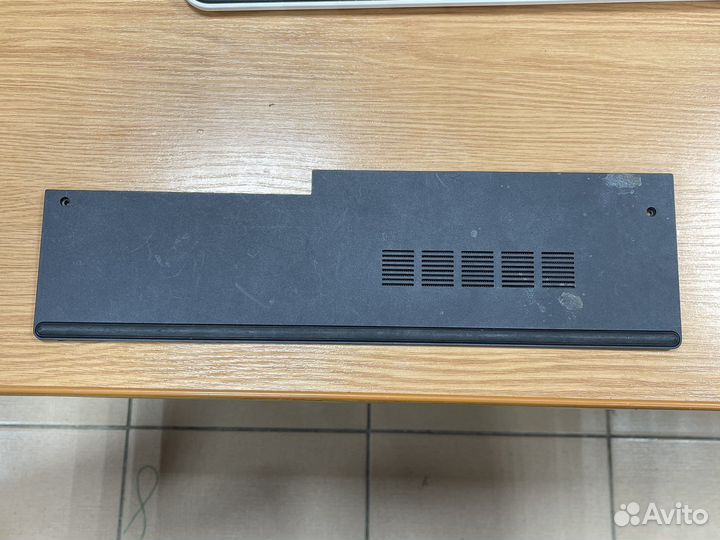 Сервисная крышка ноутбука Dell 15-5558