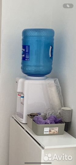 Кулер для воды настольный