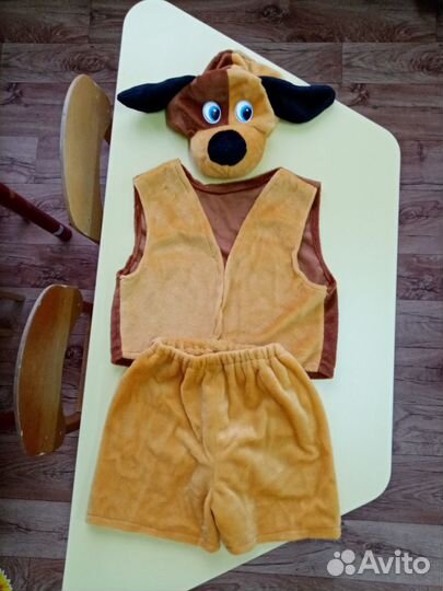 Продаю новогодний костюм собачки