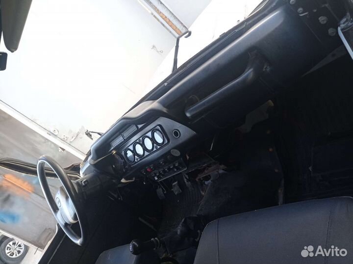 УАЗ в разборе