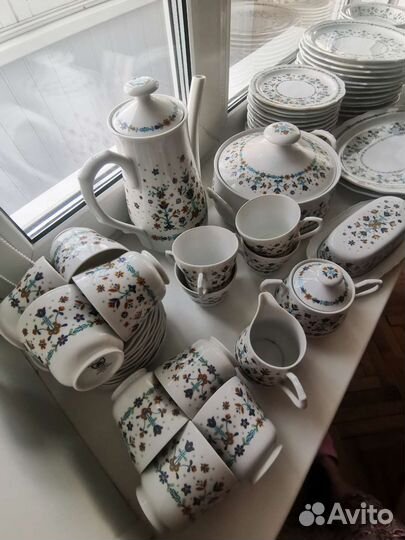 Сервиз столовый и чайный Chori Sango 8507