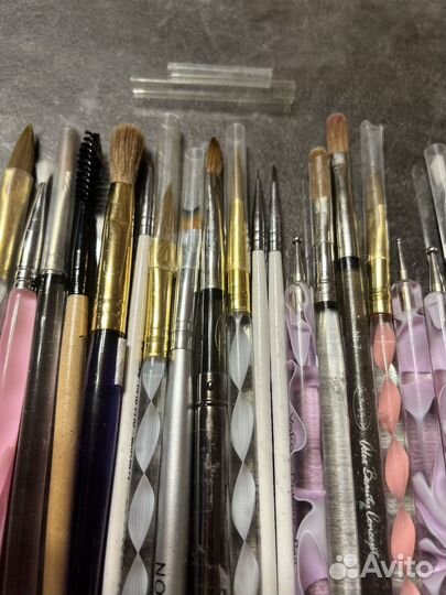 Кисти для маникюра новые