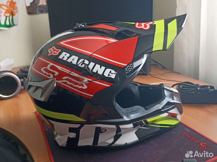 Мотошлем кроссовый fox