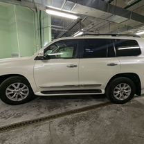 Toyota Land Cruiser 4.5 AT, 2016, 120 000 км, с пробегом, цена 5 900 000 руб.