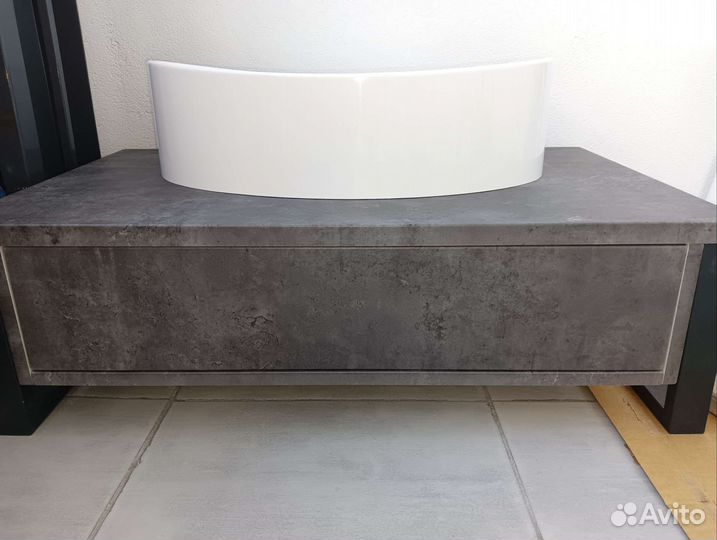 Тумба с раковиной для ванной новая
