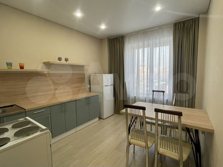 1-к. квартира, 40 м², 4/9 эт.