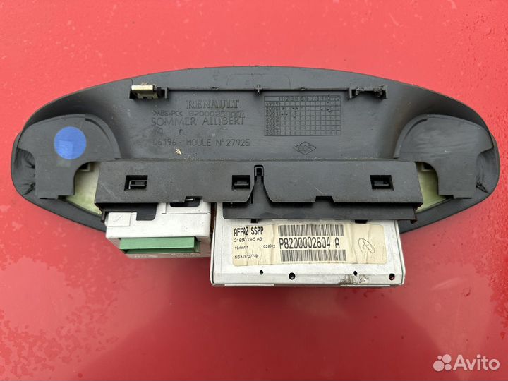 Информационный дисплей Renault