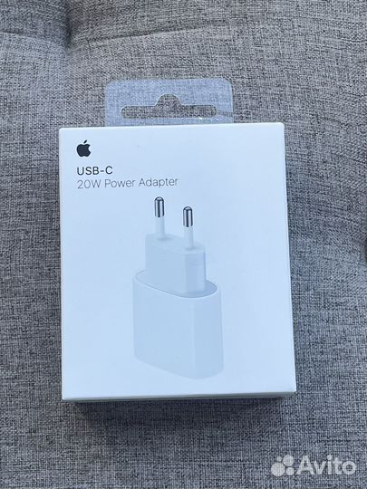 Оригинальный блок iPhone 20 w