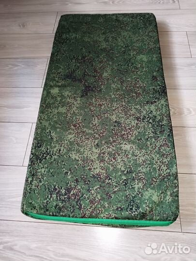 Мат гимнастический из 4 секций