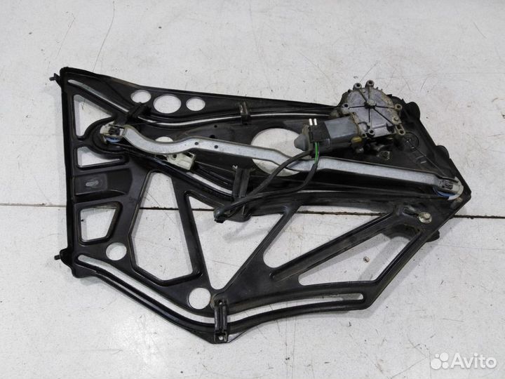 Стеклоподъемник электрический задний левый