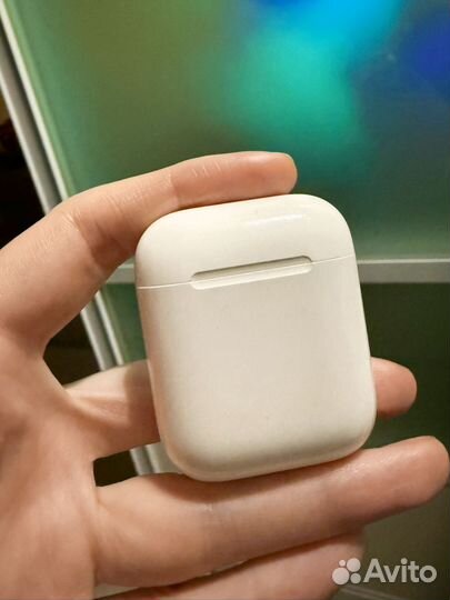 Беспроводные наушники apple airpods 1