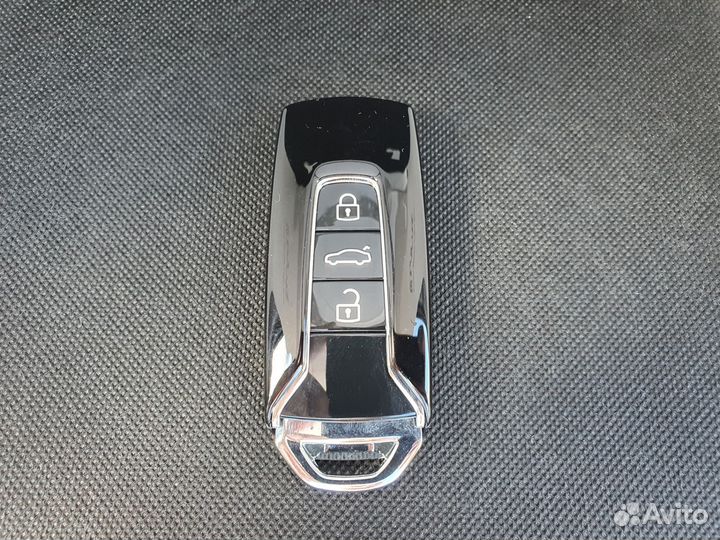 Ключ VW Touareg 2019- MLB дубликат