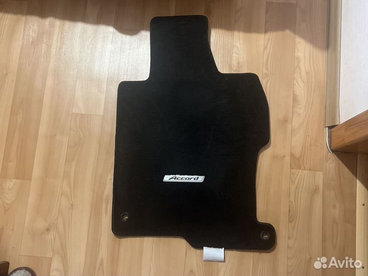 Коврики оригинальные