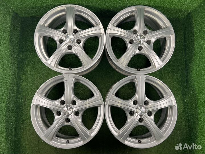 R16 Hot Stuff Exeeder 5x114.3 6.5JJ ET+38 цо73,1мм