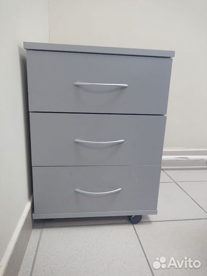 Тумба выкатная