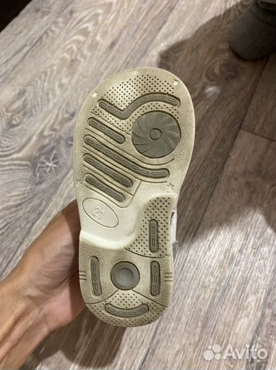 Босоножки для девочки