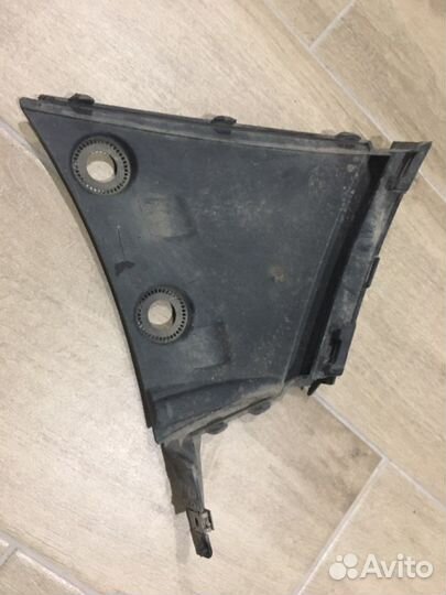 Воздуховод бампера переднего левый Skoda Octavia