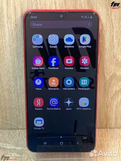 Samsung Galaxy A10, 2/32 ГБ