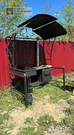 Мангал с навесом