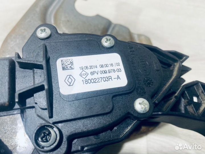 Педаль газа Renault Logan 2 седан K4M 2014