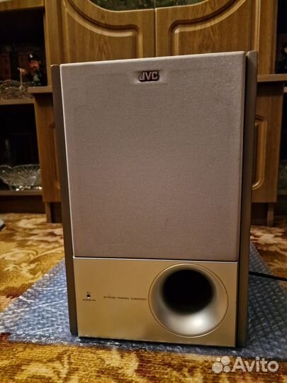 Активный сабвуфер JVC SP - PW 1000