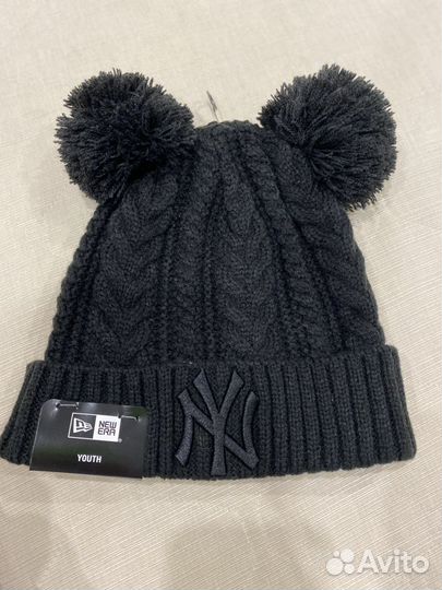 Шапка New Era с помпонами 53-56 см