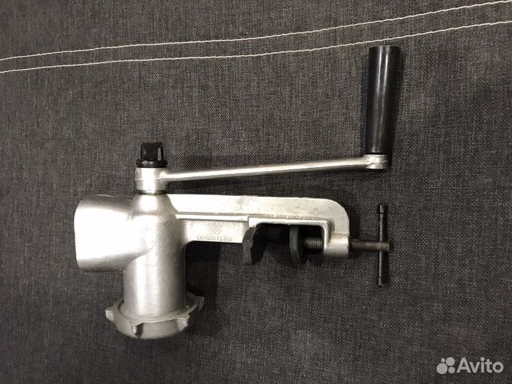 Мясорубка ручная