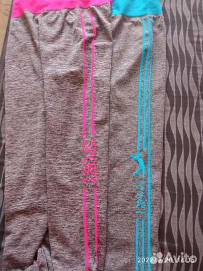 Спортивный костюм женский