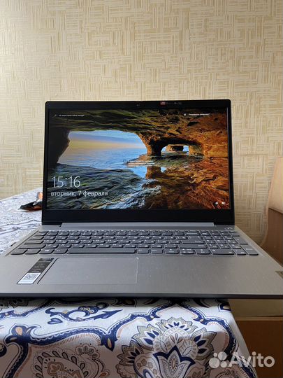 Ноутбук lenovo