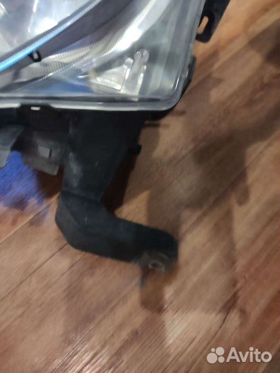 Фара передняя правая nissan lafesta b30