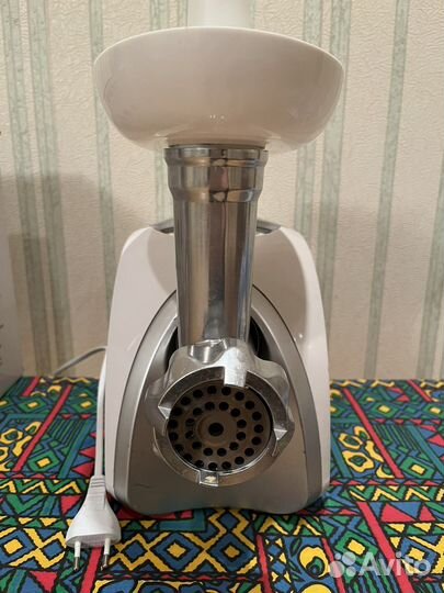 Электрическая мясорубка