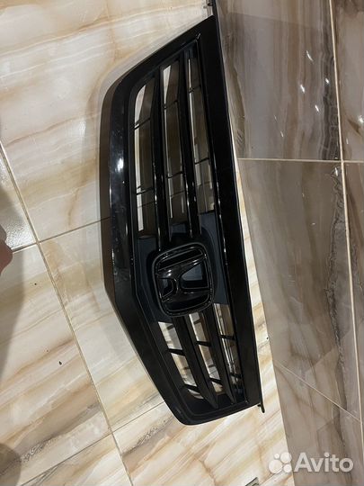 Решетка радиатора honda accord 8
